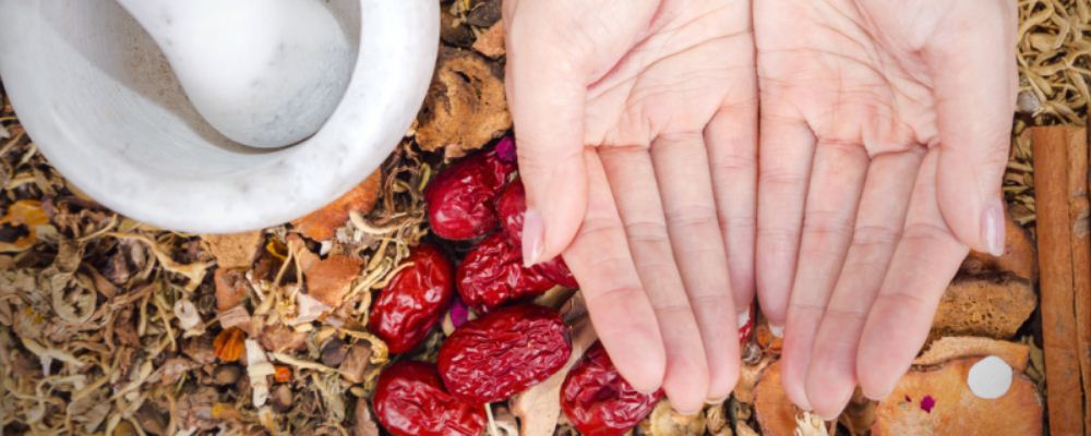 輕松祛痘印：薏米蜂蜜粥，讓你擁有完美肌膚！