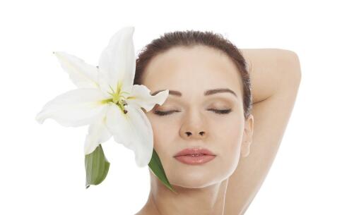 告別痘痘煩惱：五種水果讓你輕松擁有無(wú)痘肌膚！