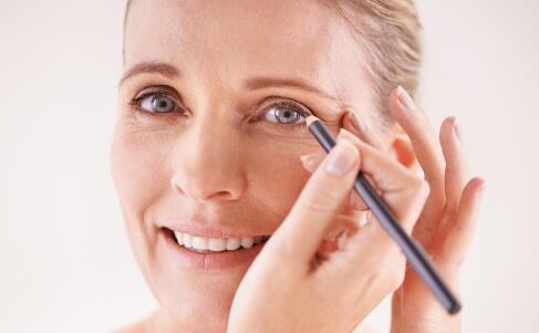 有效預(yù)防色斑的日常飲食