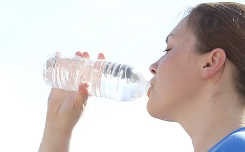 值得一試的祛斑方法