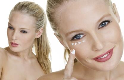 細(xì)數(shù)小土豆的大功效 祛斑抗老更減肥