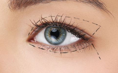 夏季清涼祛痘的方法