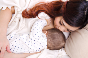 坐月子可以洗臉護膚嗎