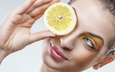 抗擊松弛 簡易面部瑜伽操