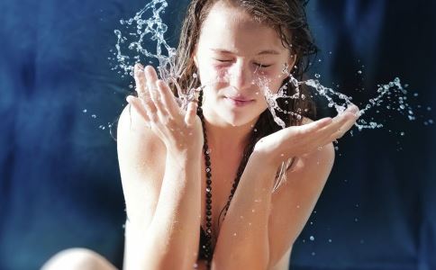 面部不同部位有哪些除皺方法