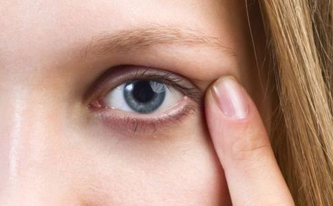 夏季怎么吃櫻桃防治皺紋