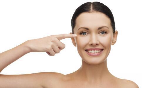 哪些小方法可扯平小皺紋