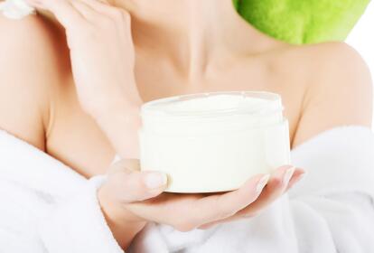 怎么注射祛除眼角皺紋方法