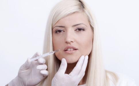 怎么按摩祛除臉部皺紋方法