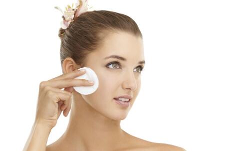 戰(zhàn)勝眼部皺紋